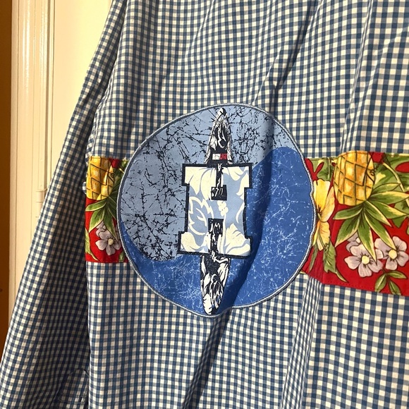 Vintage Tommy Hilfiger mixed Pleated/Hawaiian Long Sleeve Shirt (Rare) L - Picture 4 of 8